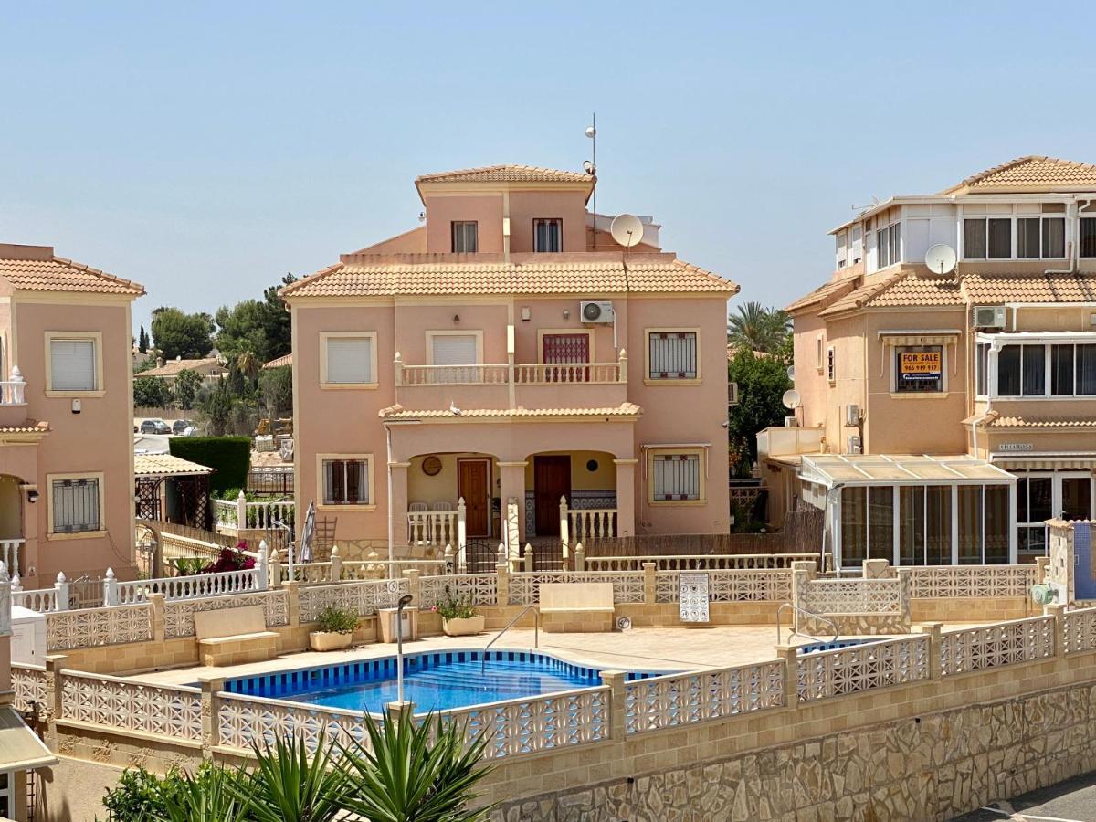 Olive Tree Bungalow La Zenia Dehesa de Campoamor  Екстериор снимка